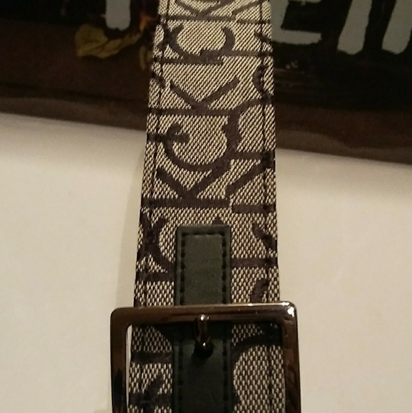 Calvin Klein CK Belt ~ Sz Small - Picture 1 of 2